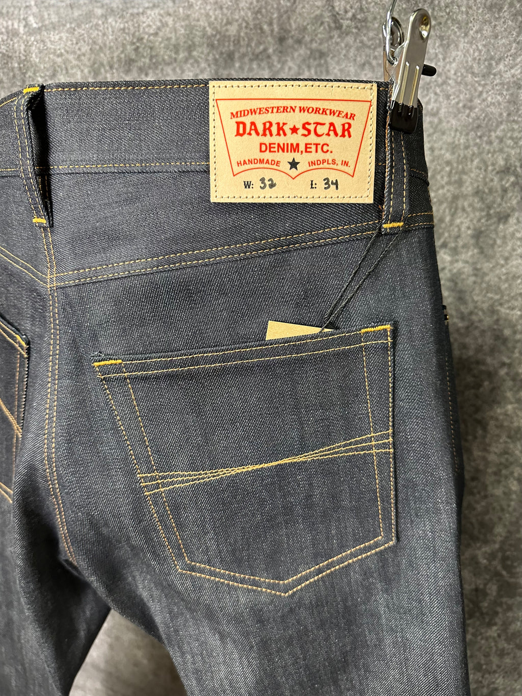 14oz Classic Indigo Jeans 32 x 34