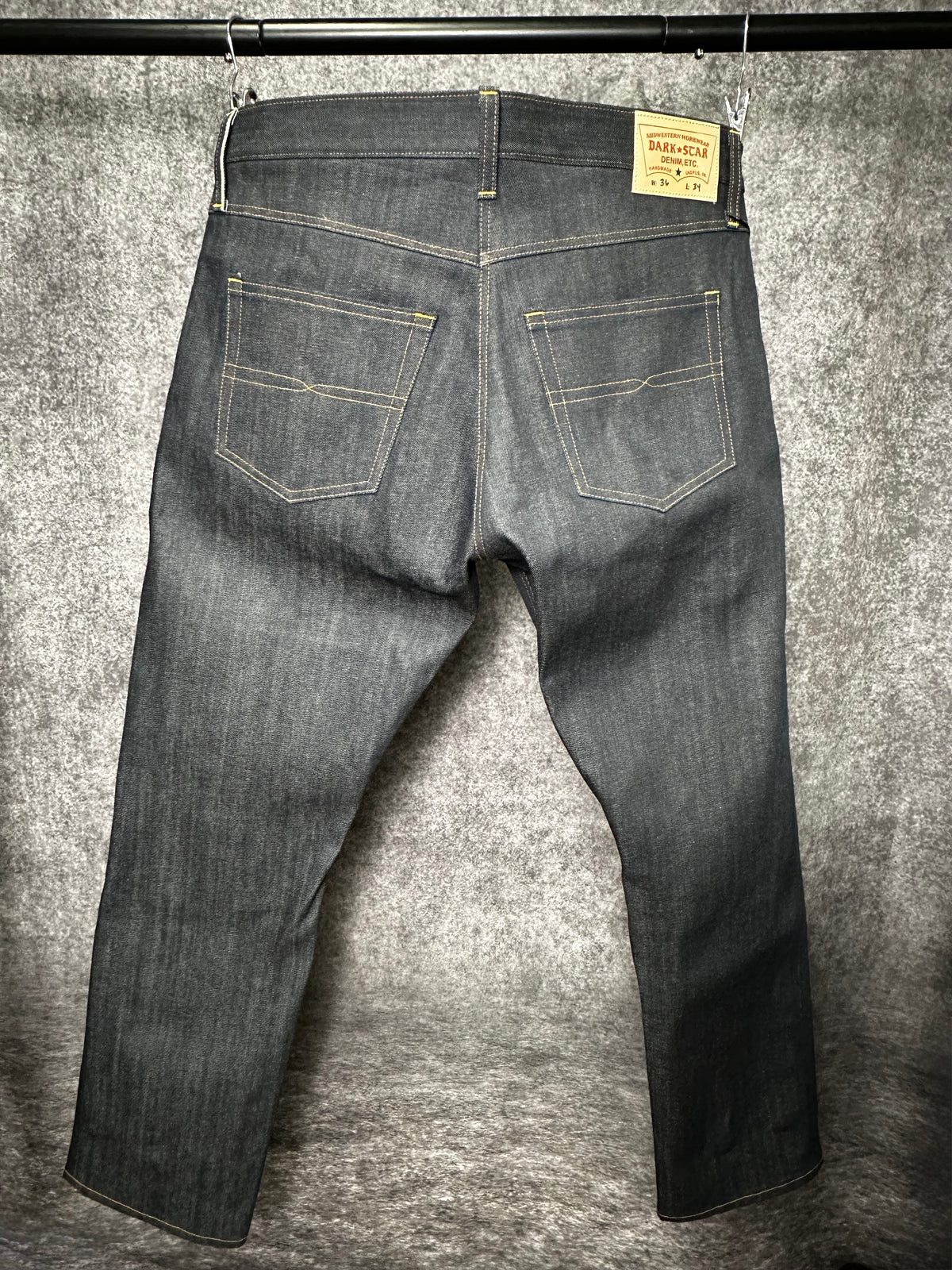 14oz Classic Indigo Jeans 36 x 34