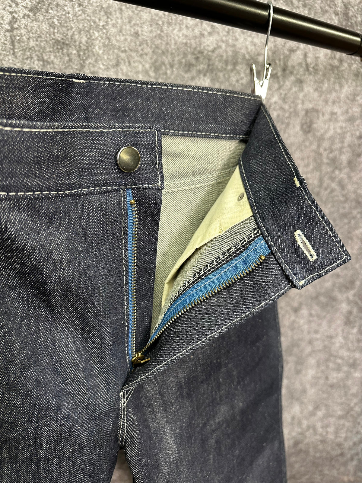 14oz Indigo White Weft Selvedge Denim 34 x 32