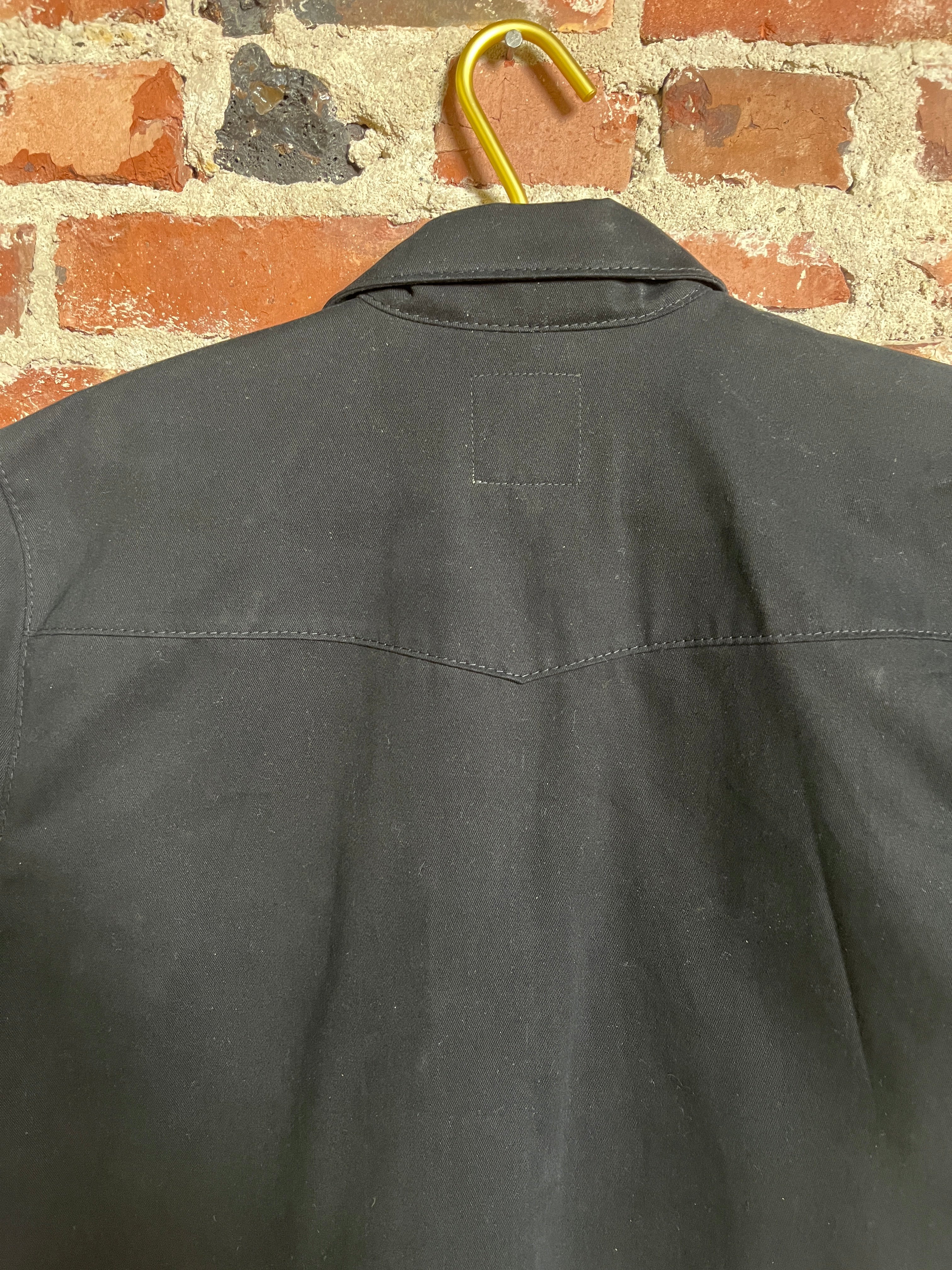 10oz Black Bull Denim Pearl Snap Western Shirt (L)
