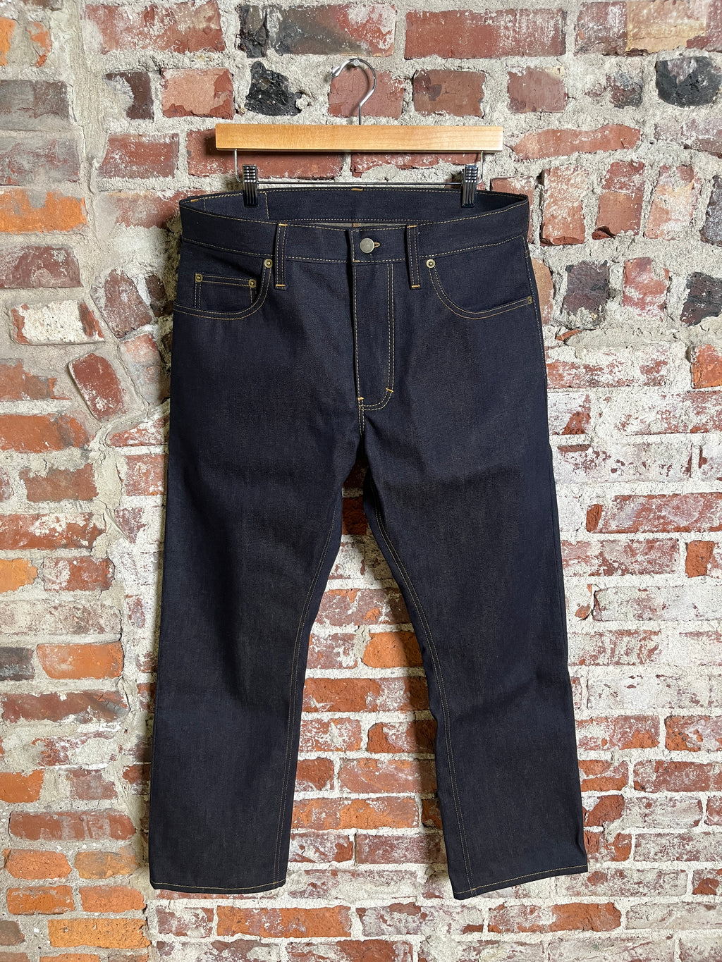 12oz Dark Indigo Brown Weft Selvedge 34 x 32