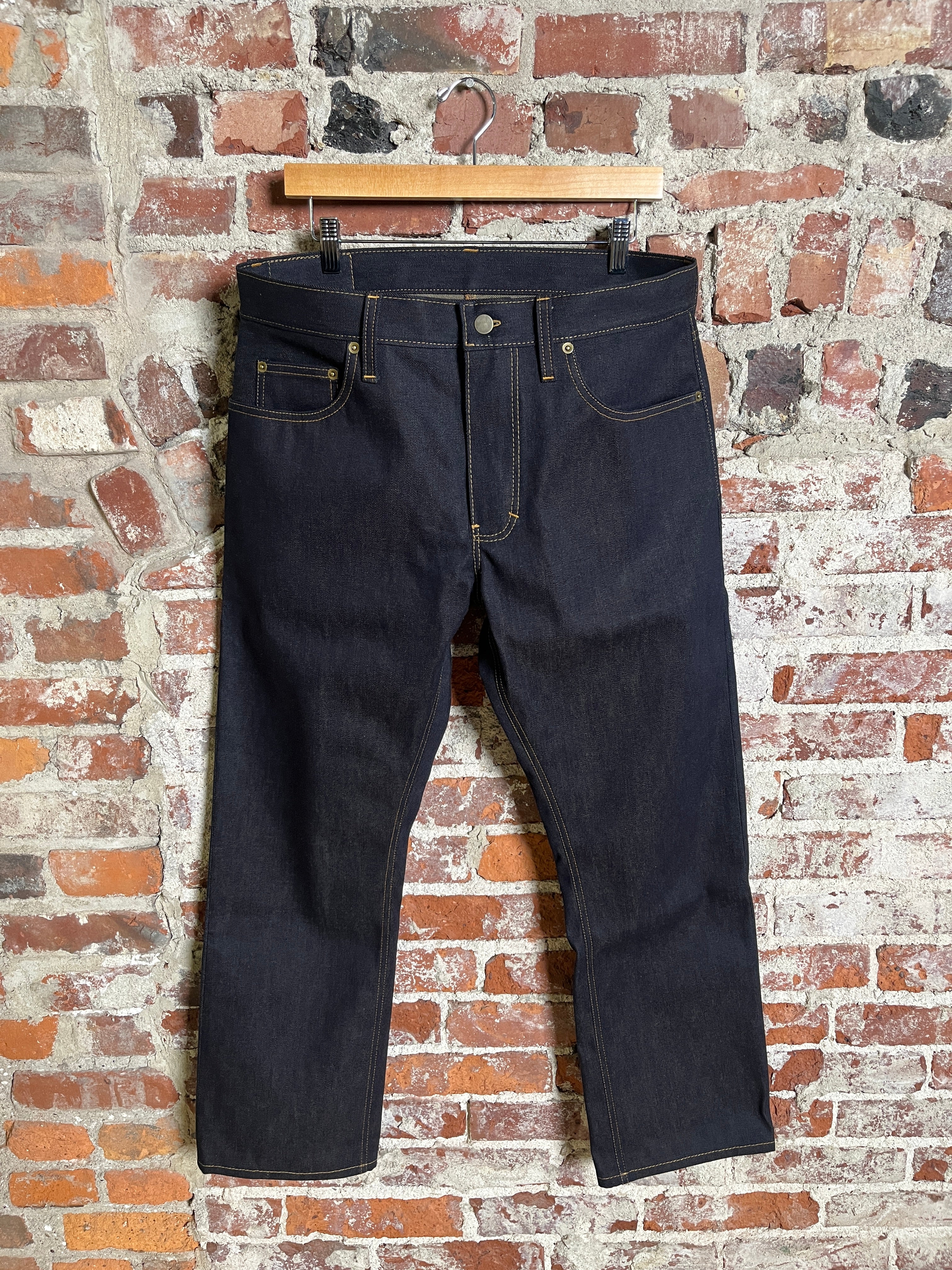 12oz Dark Indigo Brown Weft Selvedge 34 x 32