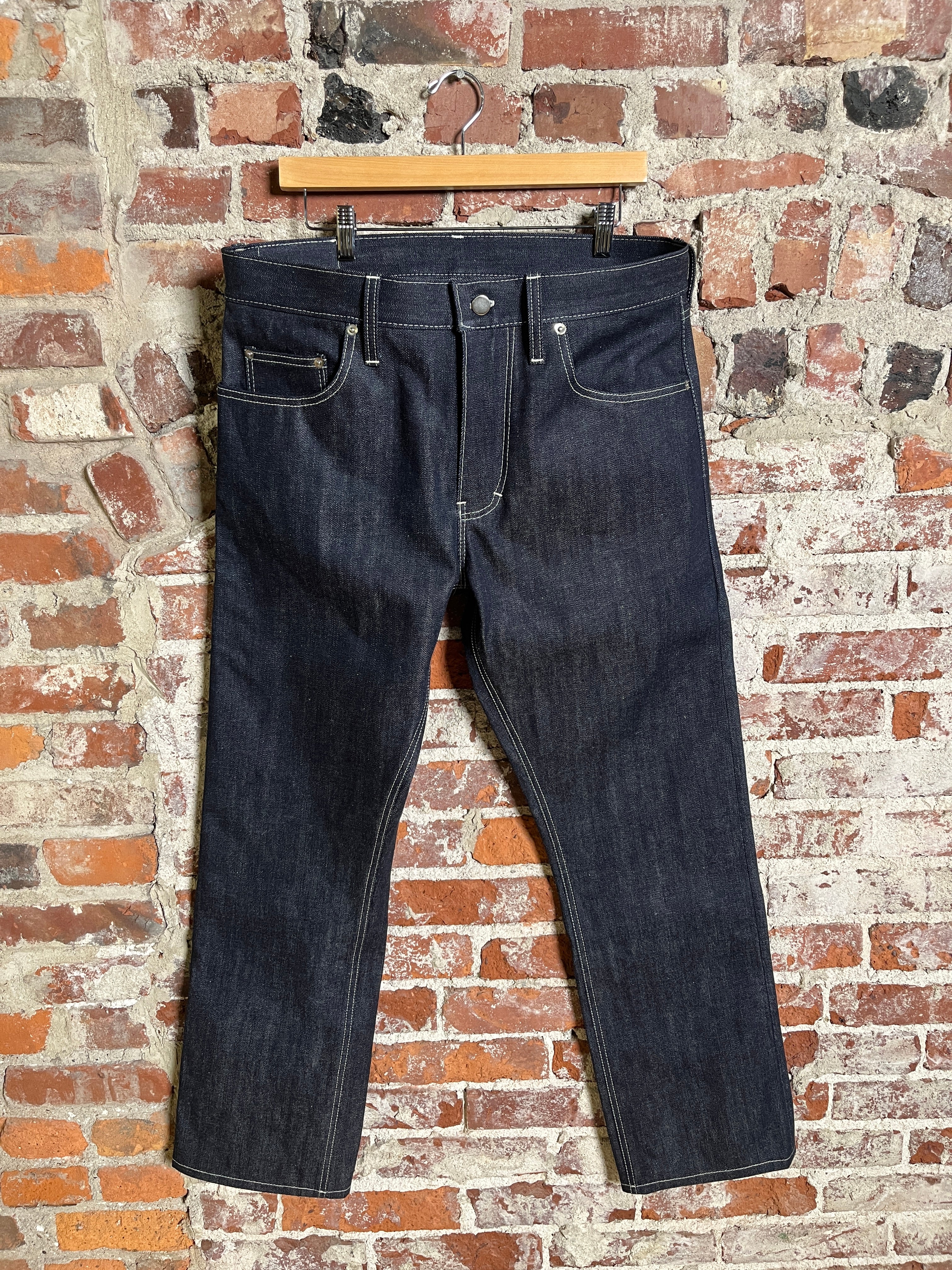 14oz Indigo White Weft Selvedge Denim 34 x 32